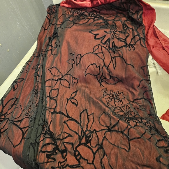 Red and Black Dress by studio y Sz M - Picture 5 of 11